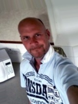 looking for a sexy guy in Mansfield, Nottinghamshire